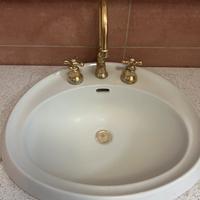 Lavandino per bagno