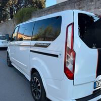 Ford tourneo custom sport 2023