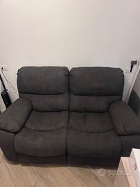 Divano reclinabile  elettrico due posti