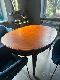 Tavolo ovale allungabile