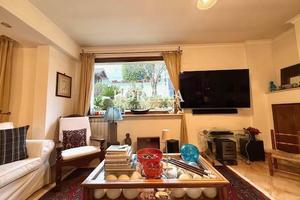 Villa di 200 m² con 5 locali a Roma