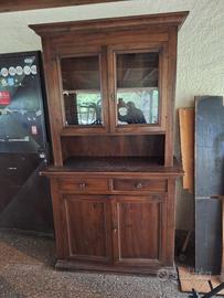 Credenza alta in noce