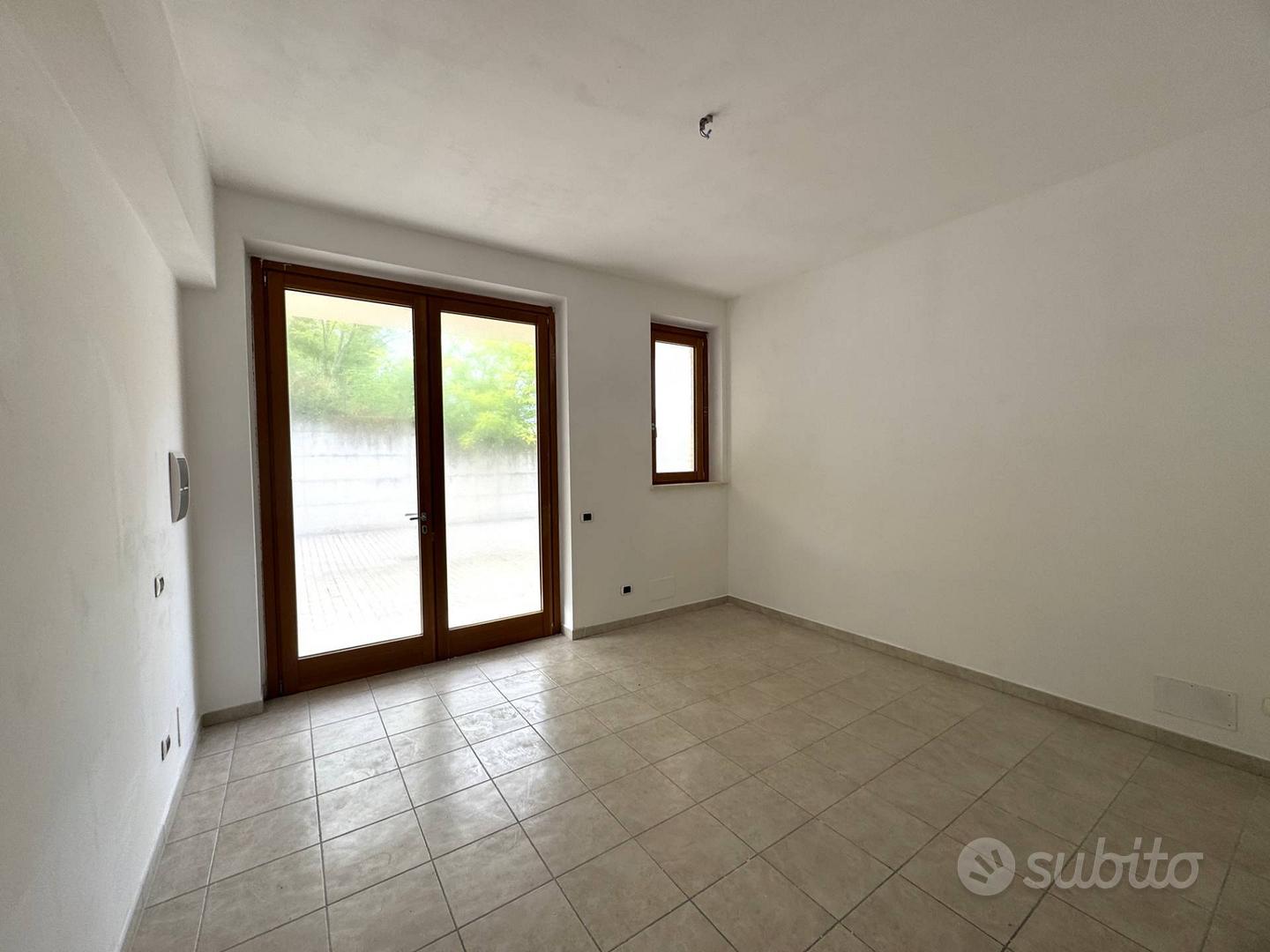 Locale commerciale artigianale uffici - Alt... - Vista 5