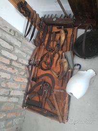 set attrezzi antichi