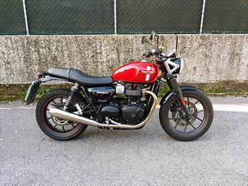 Triumph Street Twin PARI AL NUOVO
