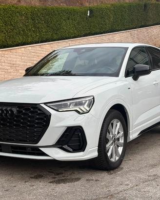 AUDI Q3 SPB 35 TDI S tronic S line edition