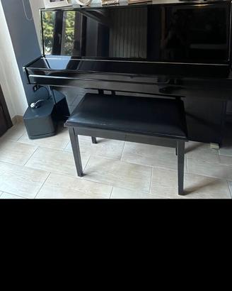 Pianoforte verticale 