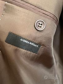 Vestito elegante da uomo