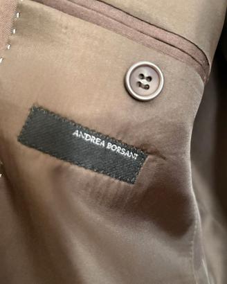 Vestito elegante da uomo