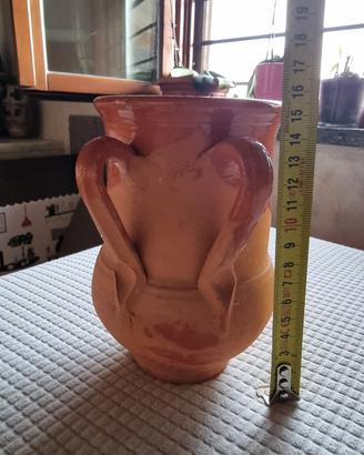 Brocca / boccale artigianale in terracotta.