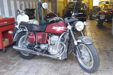Moto Guzzi V7 - 1972