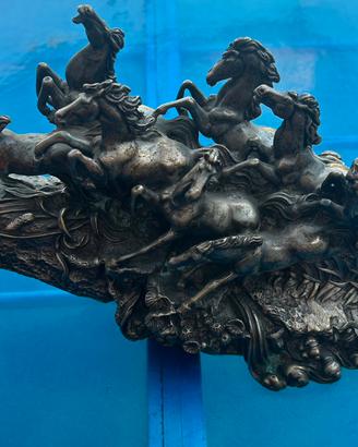 Statua 7 cavalli metallo