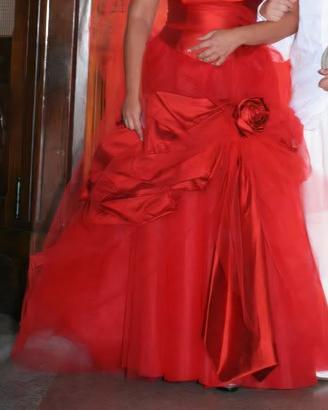 Abito da sposa rosso