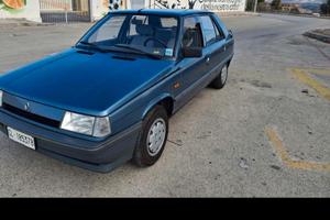 renault 11TL 