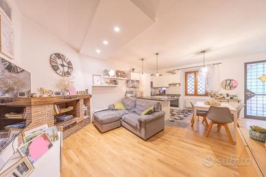 PALAZZINA A MONTE PORZIO CATONE