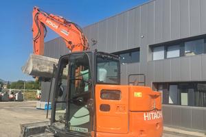 ESCAVATORE CINGOLATO HITACHI ZAXIS ZX85 USB-6