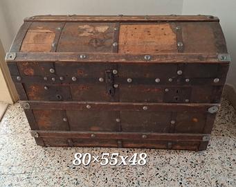 baule cassapanca antico