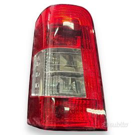 STOP FANALE POSTERIORE SINISTRO CITROEN Berlingo 2