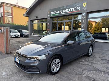 Volkswagen Golf Variant 1.0 eTSI EVO DSG Life