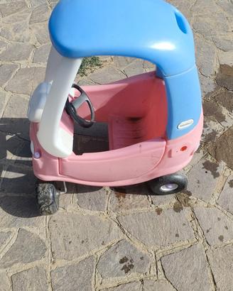 macchinetta bambina
