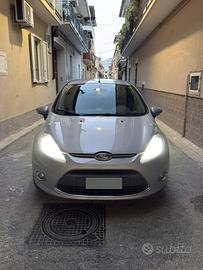 FORD FIESTA 1.4 TDCi 70 CV Titanium
