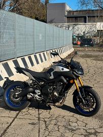 YAMAHA MT-09 SP