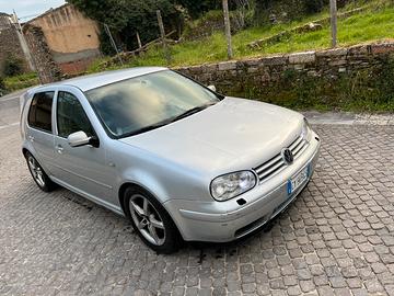 Golf 4