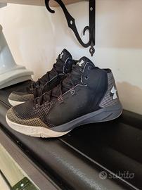 scarpe under Armour 
