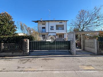 4 LOCALI A GATTATICO