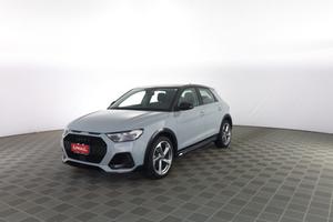 AUDI A1 A1 citycarver 35 TFSI Identity Contrast