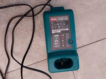 caricabatterie Makita 7,5- 18 v  dc1804 t