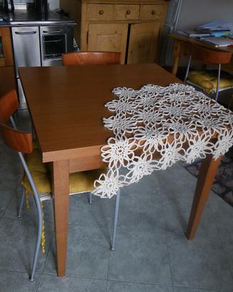 TAVOLO ALLUNGABILE 90X90-90X180