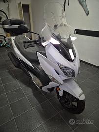 Suzuki AN Burgman 400