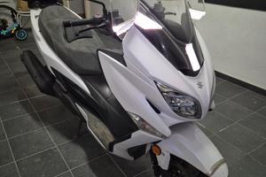 Suzuki AN Burgman 400