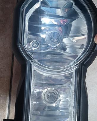 Faro anteriore per Bmw r1200gs anno 2016 No led