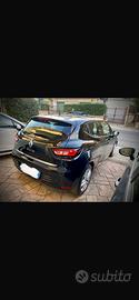 Renault clio 1500 d moschino duel neopatentati