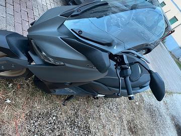 Yamaha X-Max 300 - 2021