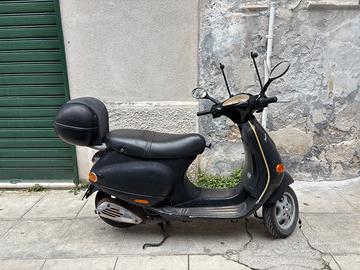 Piaggio Vespa ET4 125 fine anni ’90