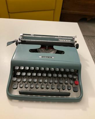 Olivetti lettera 22