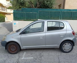 Toyota yaris 2002