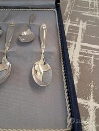 12 cucchiaini in argento 