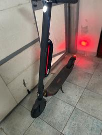 Monopattino Ninebot 0750 E25E