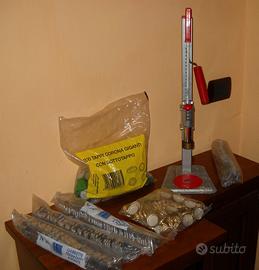 TAPPATRICE MANUALE A LEVA CON ACCESSORI