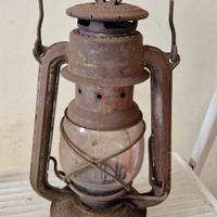 Lume a petrolio antico