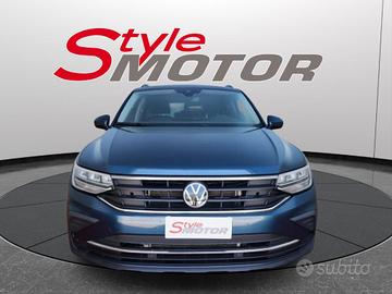VOLKSWAGEN Tiguan 2.0 TDI 122 CV SCR DSG Life Pa