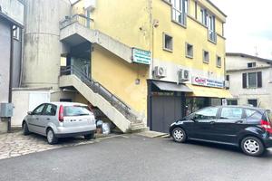 MAGAZZINO A DARFO BOARIO TERME