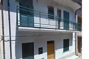 Immobile su tre livelli