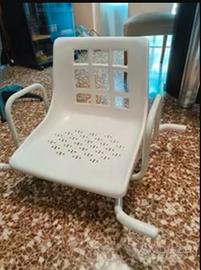 Sedile da vasca per anziani.
