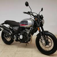 Promo swm outlaw 125-scrambler a liquido-tasso 0%