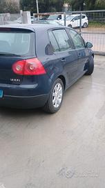 Golf 1600